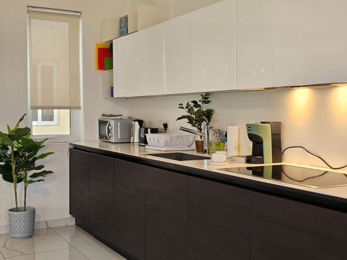 Mive Luxury Sea View Penthouse Apartment Gzira Bagian luar foto