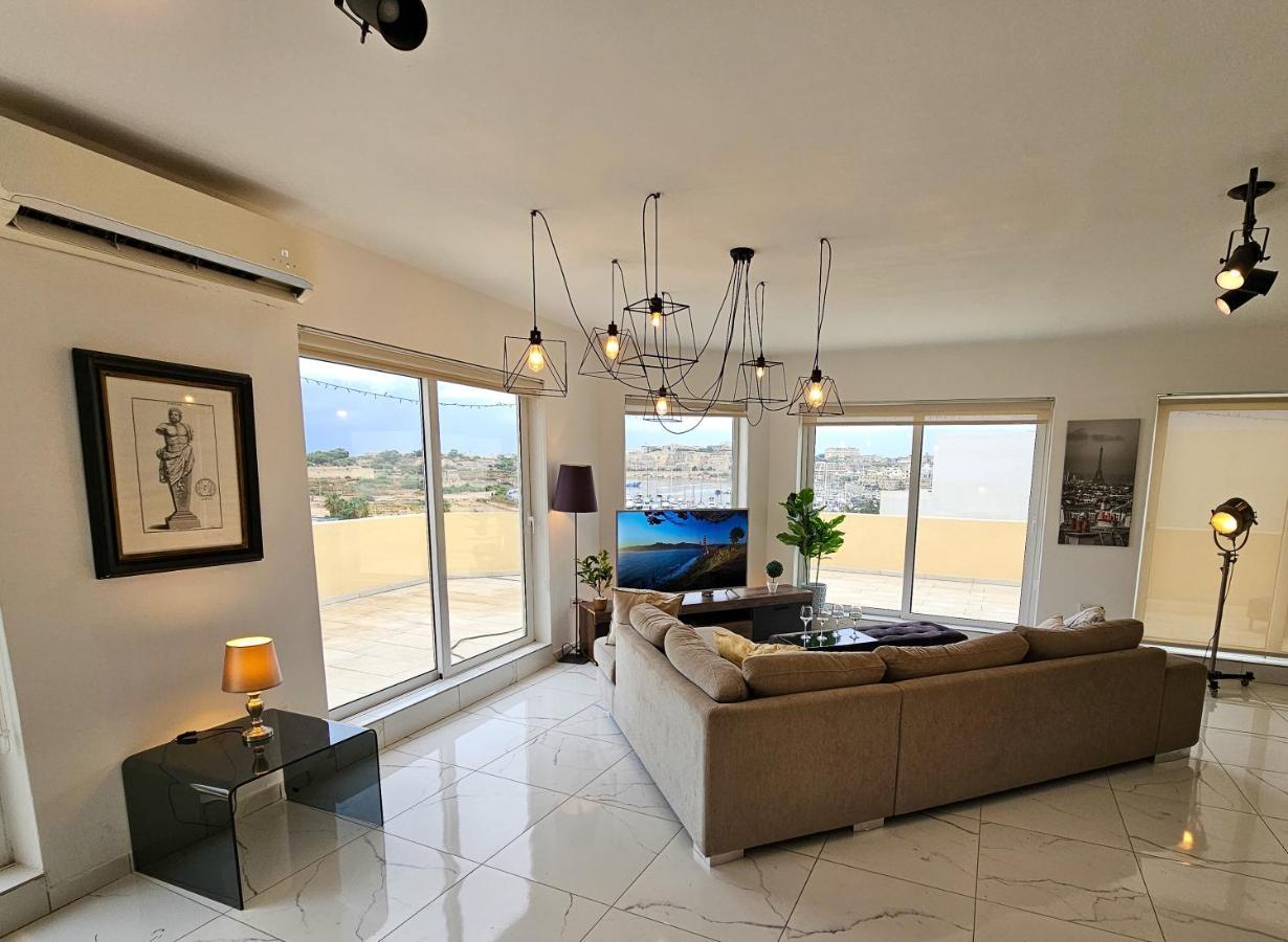 Mive Luxury Sea View Penthouse Apartment Gzira Bagian luar foto
