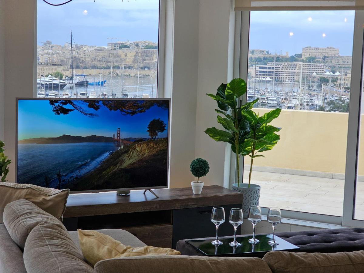 Mive Luxury Sea View Penthouse Apartment Gzira Bagian luar foto