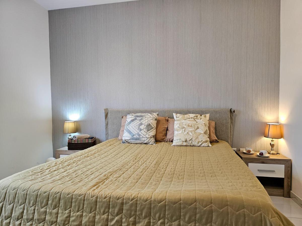 Mive Luxury Sea View Penthouse Apartment Gzira Bagian luar foto
