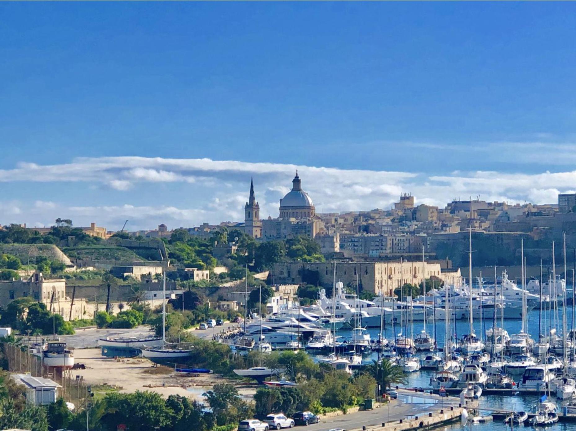 Mive Luxury Sea View Penthouse Apartment Gzira Bagian luar foto