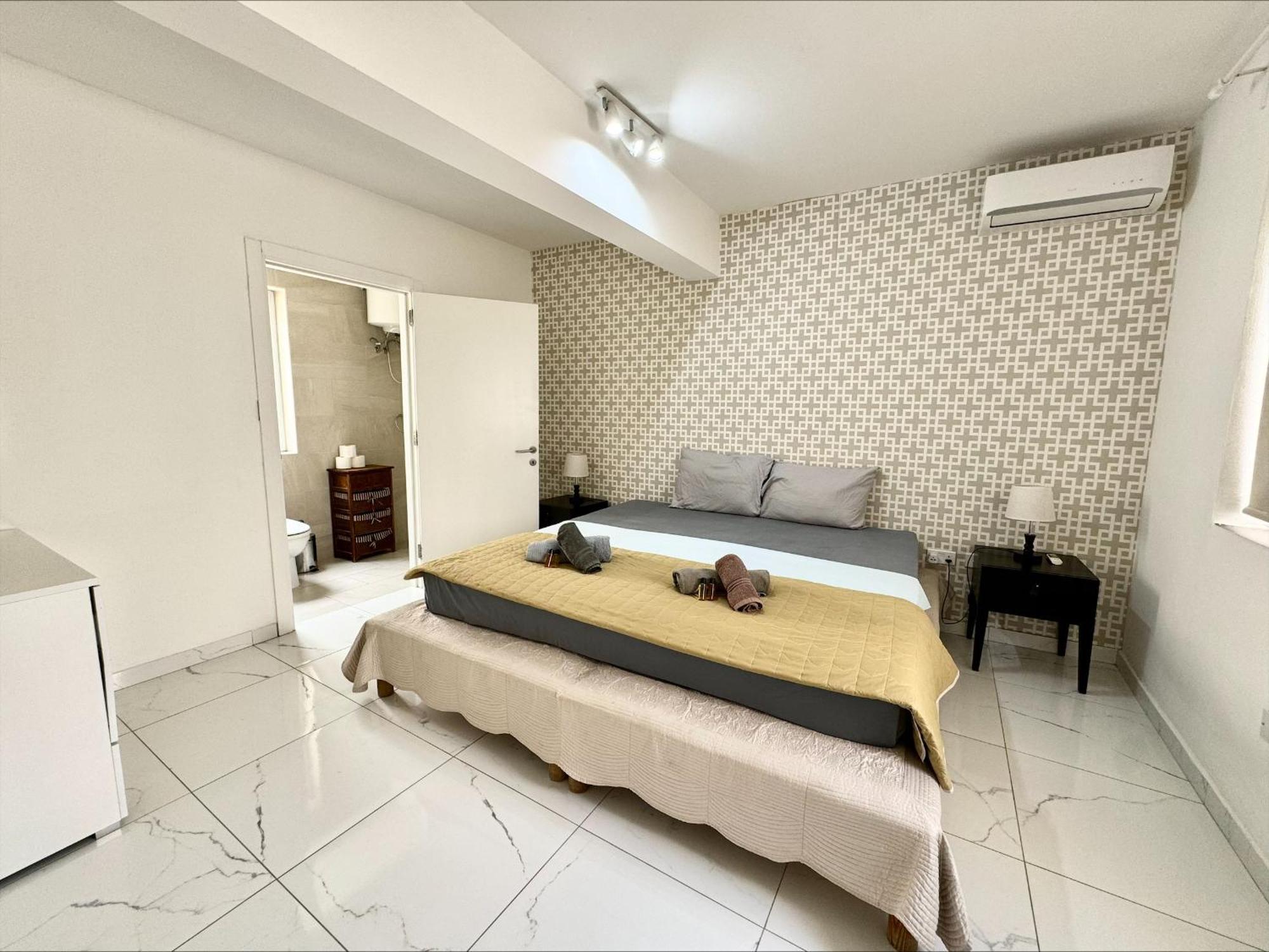 Mive Luxury Sea View Penthouse Apartment Gzira Bagian luar foto